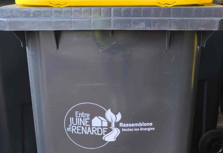 Livraisons des nouveux bacs de collectes dans les secteurs 2 Entre Juine et Renarde