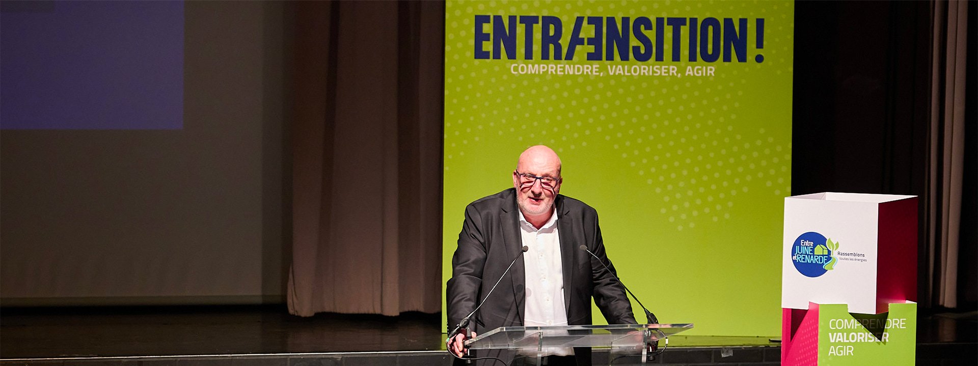 En transition